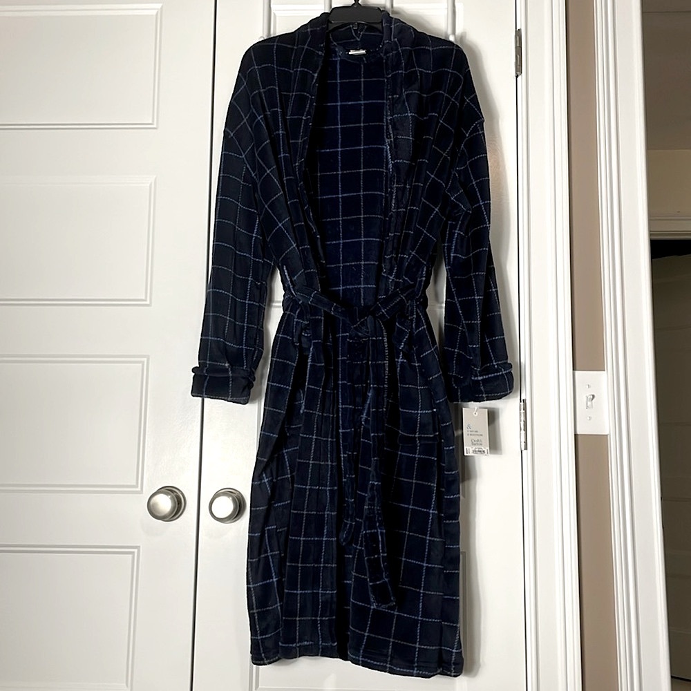 NWT Croft and Barrow Men’s Plus Robe size small/medium